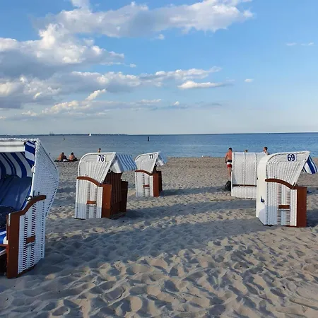 Wakenitz-villa Anno 1922 With River Access *