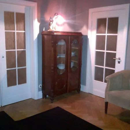 Wakenitz-villa Anno 1922 With River Access Lubeka