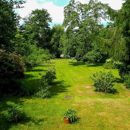 Wakenitz-villa Anno 1922 With River Access Apartament *